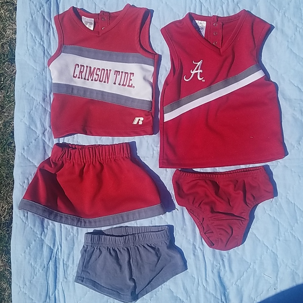 Cheer uniforms for the tiny "ROLL TIDE" screamers